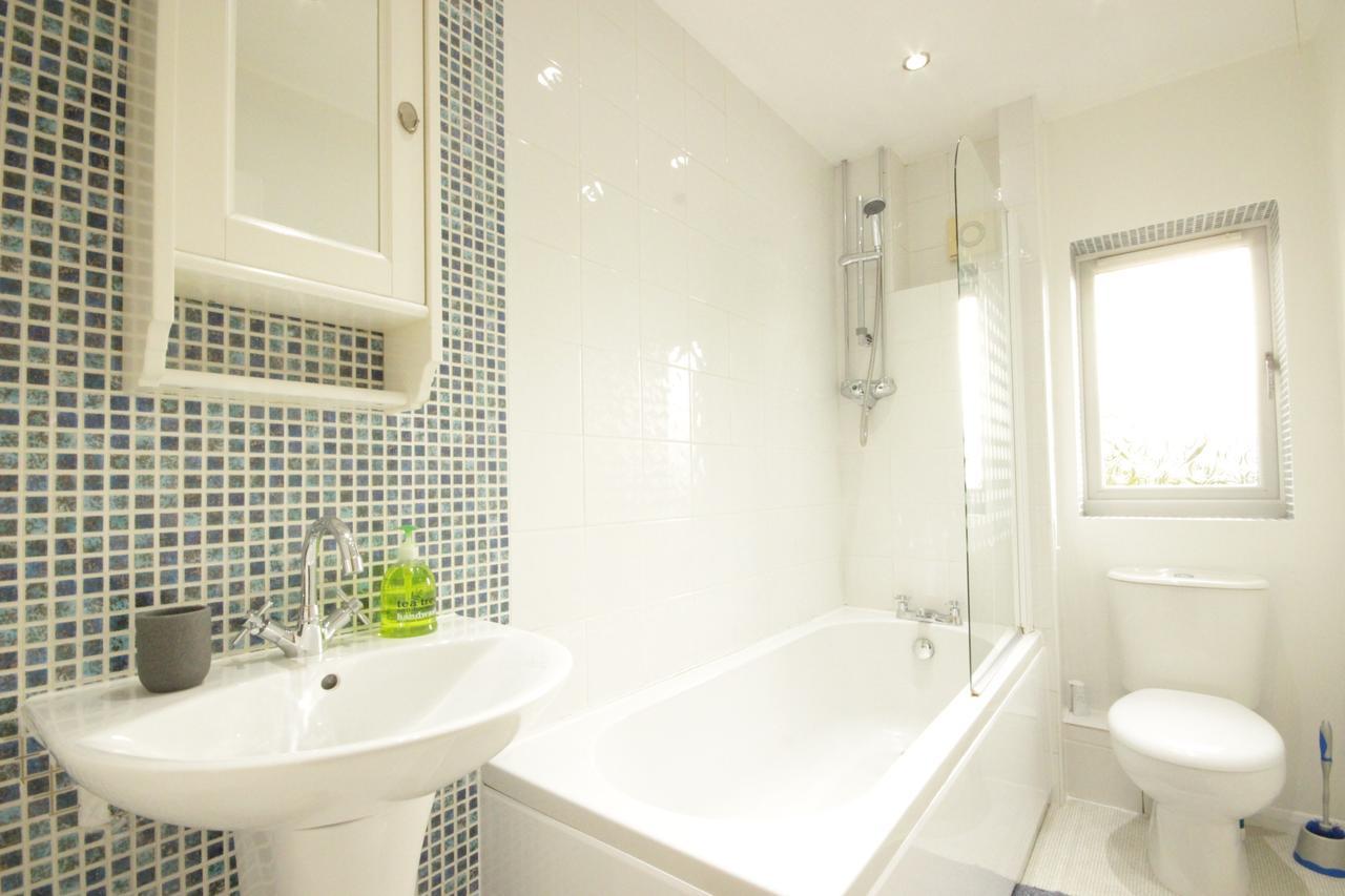Victoria House Villa Kingston upon Hull Bagian luar foto