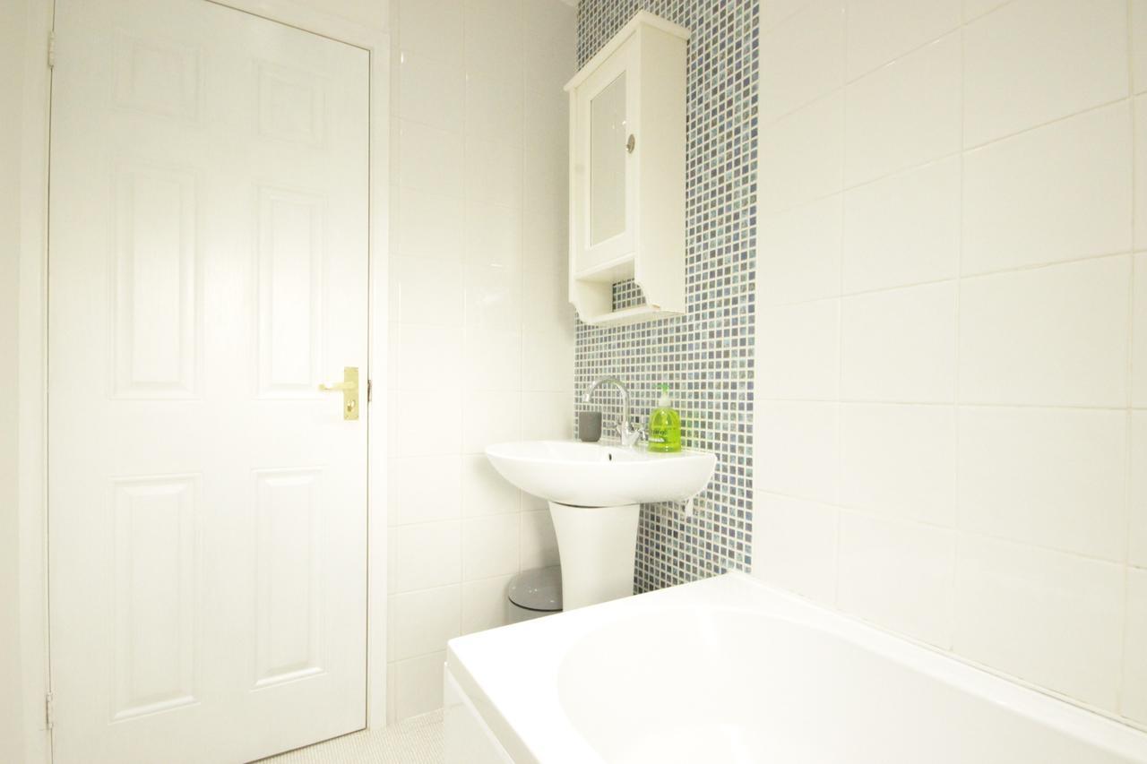 Victoria House Villa Kingston upon Hull Bagian luar foto